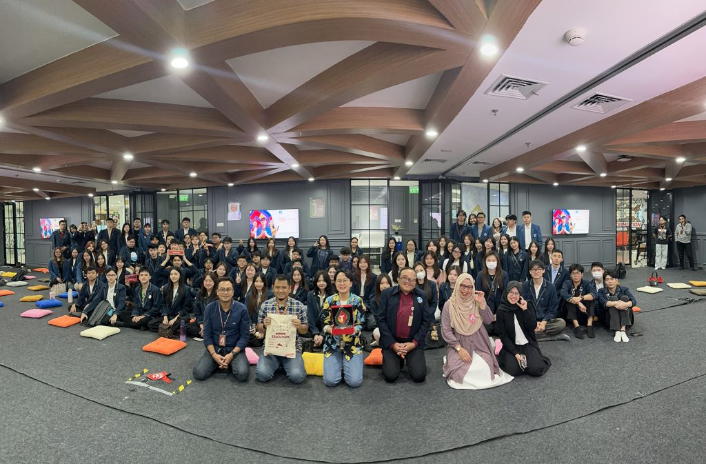 Kunjungan BDM Angkatan 2025 ke Telkom Landmark Tower Surabaya